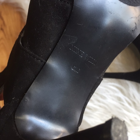 Nine West suede heel - Picture 7 of 7